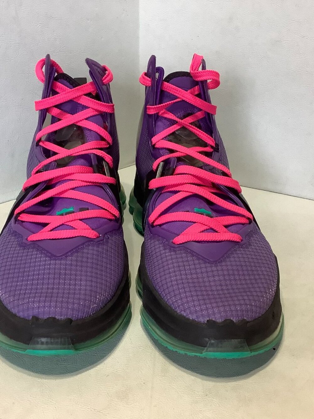 Nike LeBron 19 XIX DJ High Top Basketball Shoes Purple Pink Wild Berry Size 13 - Picture 7 of 12